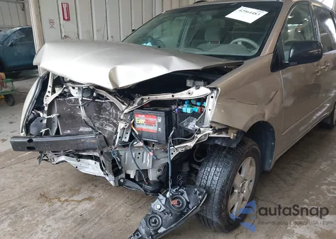 2004 Toyota Sienna Le из США, поврежденный, VIN 5TDZA23CX4S085504